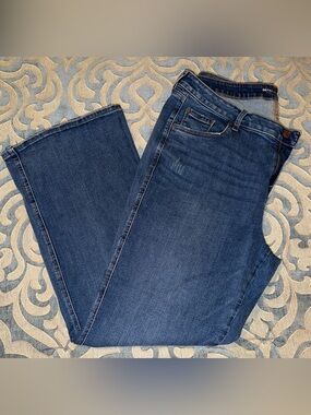 Chico’s Define Me Flare Denim Jeans